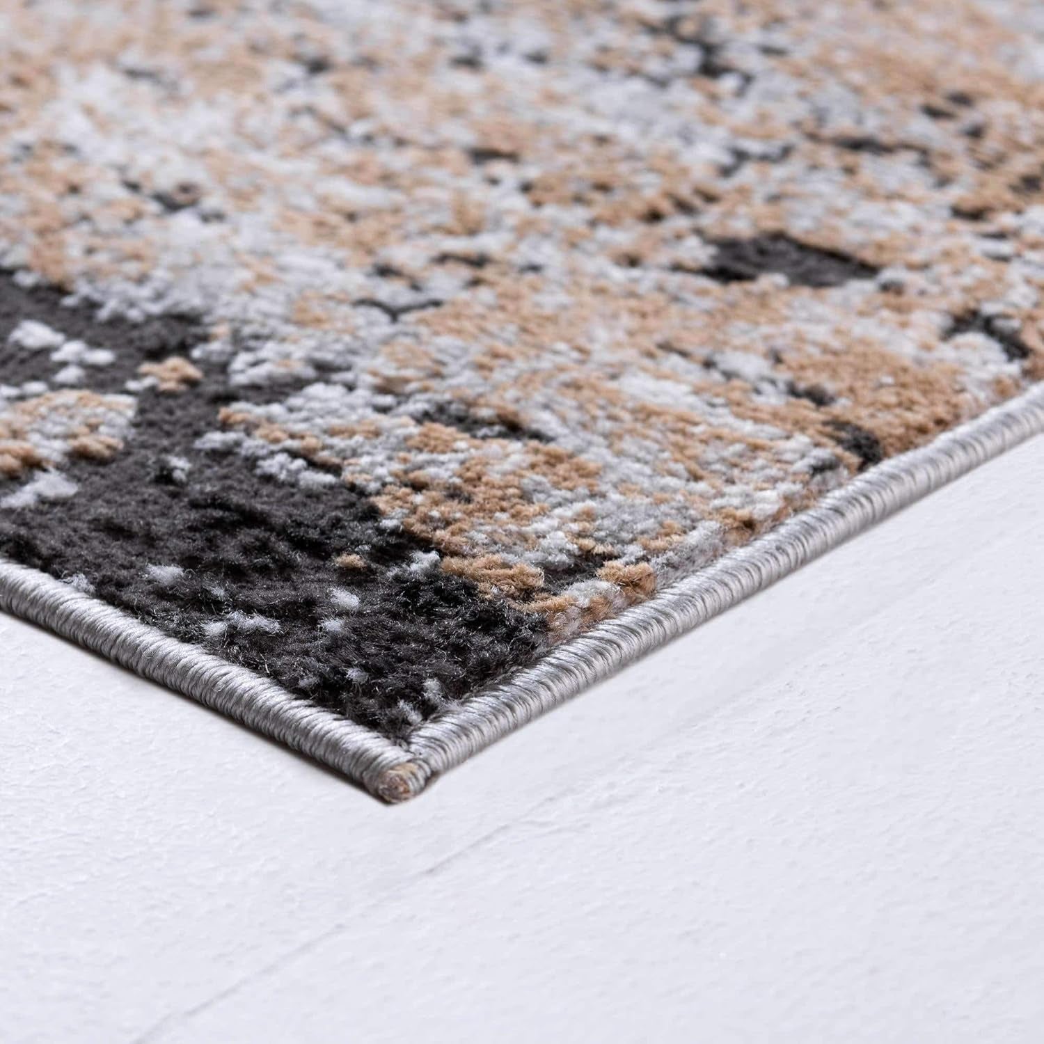 Leipzig Collection Area Rug – 2X3 Beige Low-Pile Rug Perfect for Entryways, Kitchens, Breakfast Nooks, Accent Pieces